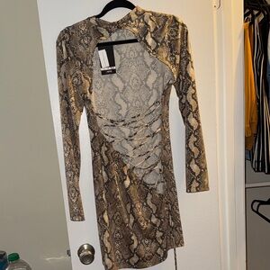 Elegant Snake Print Long Sleeve Dress